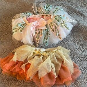 Elly & Emmy TuTu skirt. Both 0-12 months.